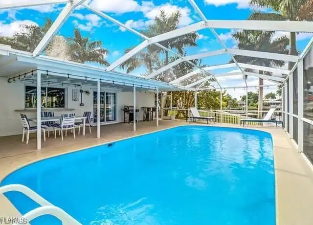 Property at 3522 SE 17th Ave, Cape Coral, FL, 33904, 2 beds, 2 baths, [object Object]