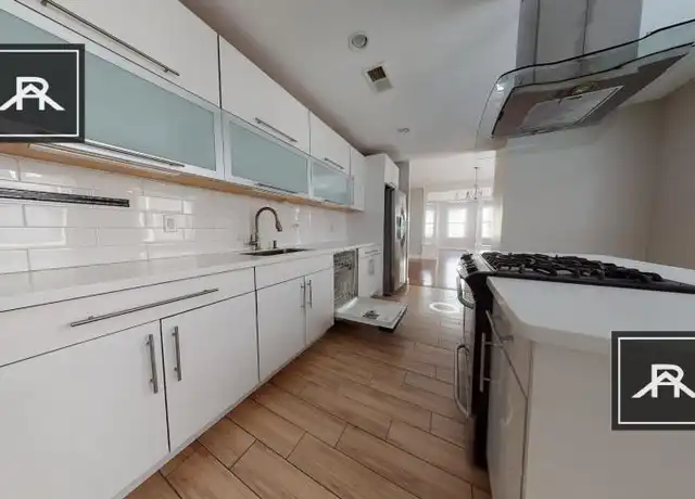 Property at 22 Marie Ave, Cambridge, MA, 02139, 3 beds, 2 baths, [object Object]