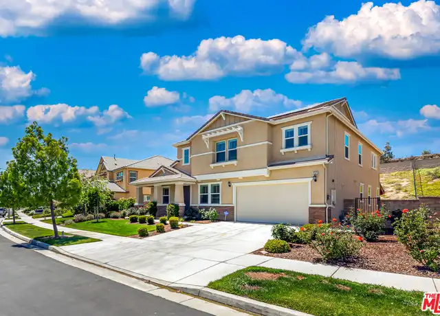 Property at 22379 Driftwood Ct, Santa Clarita, CA, 91350, 6 beds, 5 baths, [object Object]