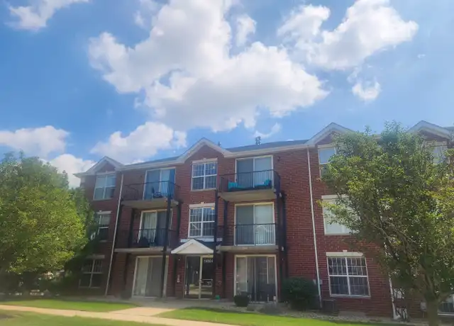 Property at 16661 Liberty Cir Unit 2S, Orland Park, IL, 60467, 2 beds, 2 baths, [object Object]