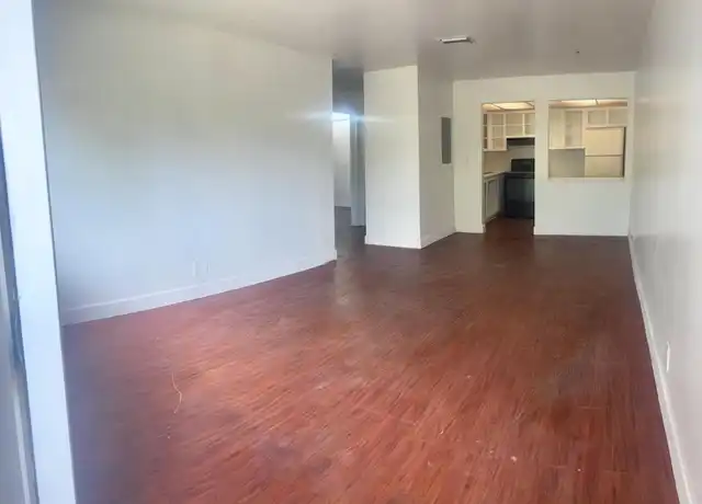 Property at 4000 Riverside Dr, Coral Springs, FL, 33065, 2 beds, 1 bath, [object Object]