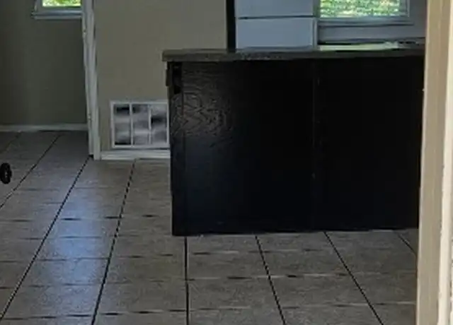 Property at 22548 State Highway 49, Lawton, OK, 73507, 2 beds, 2 baths, [object Object]