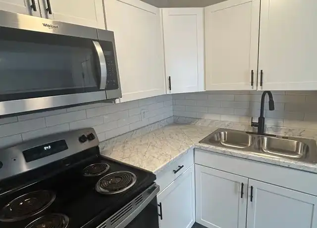 Property at 718 Windy Hill Cir Unit 718-B, Fayetteville, NC, 28303, 2 beds, 1.5 baths, [object Object]
