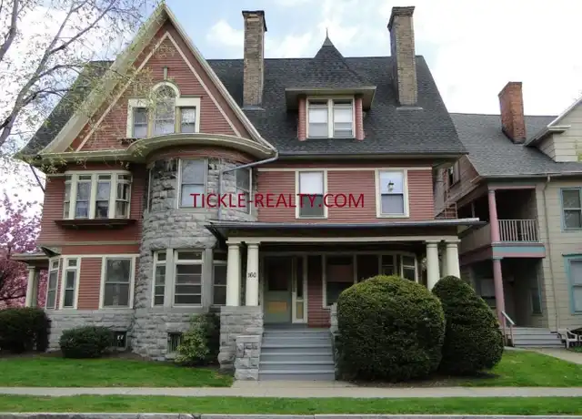 Property at 139 Park Ave Unit 139-3, Rochester, NY, 14607, 1 bed, 1 bath, [object Object]