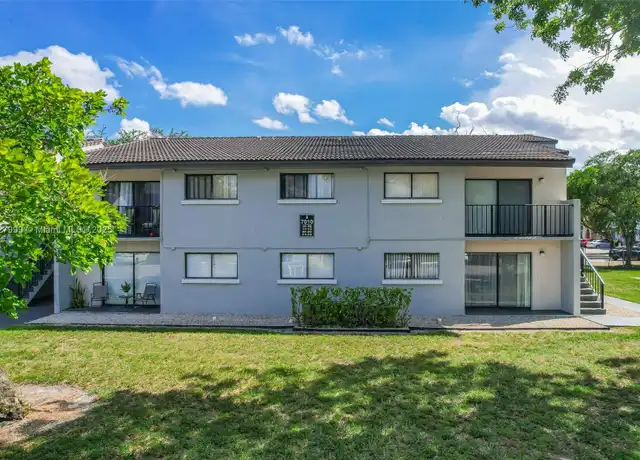 Property at 7010 NW 179th St #101, Hialeah, FL, 33015, 1 bed, 1 bath, [object Object]
