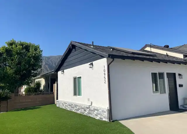 Property at 10952 Wescott Ave, Sunland, CA, 91040, 1 bed, 1 bath, [object Object]