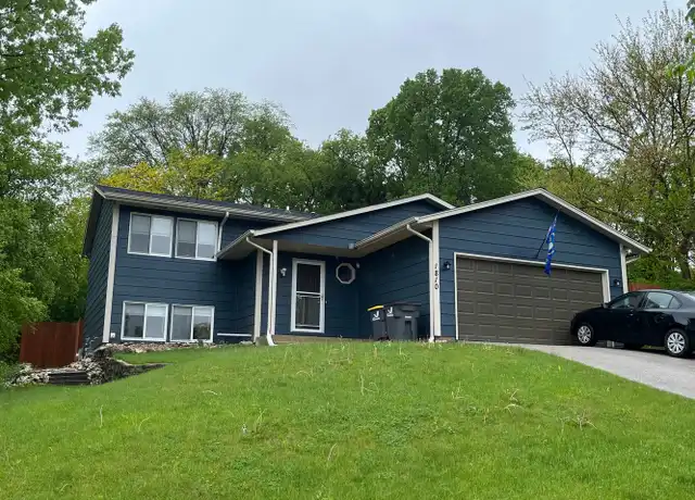 Property at 1810 Erin Ln, Waukesha, WI, 53188, 5 beds, 2 baths, [object Object]