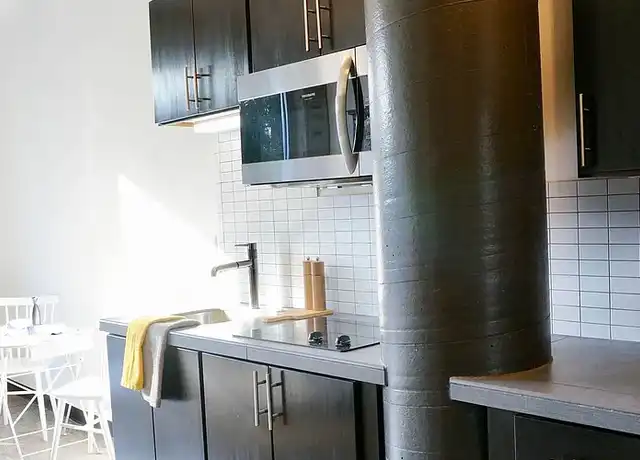 Property at Hoyt - 610 NW 17th Ave, Portland, OR, 97209, 1 bed, 1 bath, [object Object]