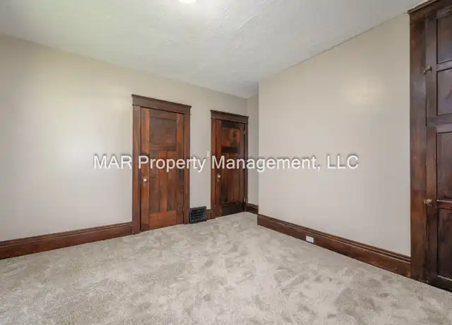 Property at 557 Weber Ave, Akron, OH, 44303, 2 beds, 1 bath, [object Object]