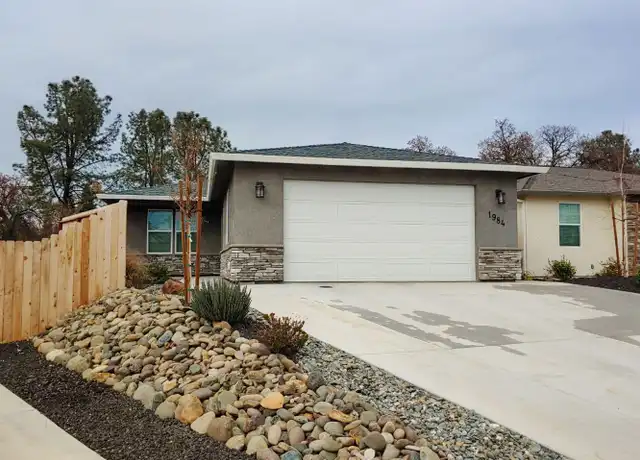 Property at 1984 Goren Ct, Redding, CA, 96003, 2 beds, 2 baths, [object Object]