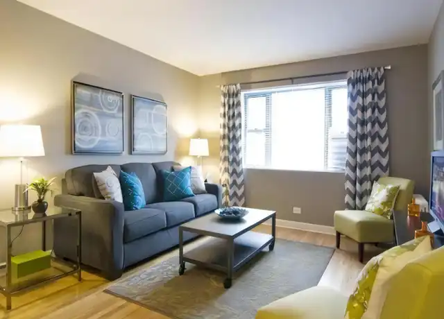Property at 108 Fellows Ct, Elmhurst, IL, 60126, 1 bed, 1 bath, [object Object]