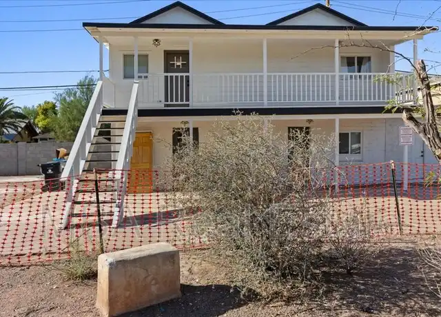 Property at 1338 W Monroe St, Phoenix, AZ, 85007, 2 beds, 1 bath, [object Object]