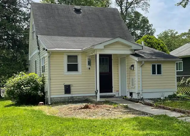 Property at 2412 Poplar Rd, Essex, MD, 21221, 2 beds, 1.5 baths, [object Object]