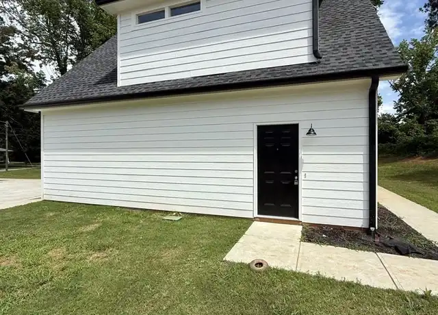 Property at 209 Briarcliff Ln Unit B, Athens, GA, 30605, 0 beds, 1 bath, [object Object]