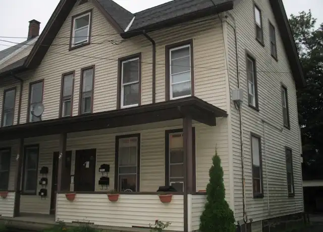 Property at 563 Howe Ave Unit 1stF, Shelton, CT, 06484, 1 bed, 1 bath, [object Object]