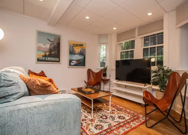 Property at 1253 Beacon St Unit 4BB, Brookline, MA, 02446, 1 bed, 1 bath, [object Object]