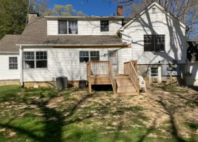 Property at 1415 Greenville Hwy, Hendersonville, NC, 28792, 4 beds, 2 baths, [object Object]