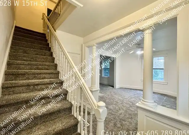Property at 628 W 15th St, Sioux Falls, SD, 57104, 2 beds, 1 bath, [object Object]