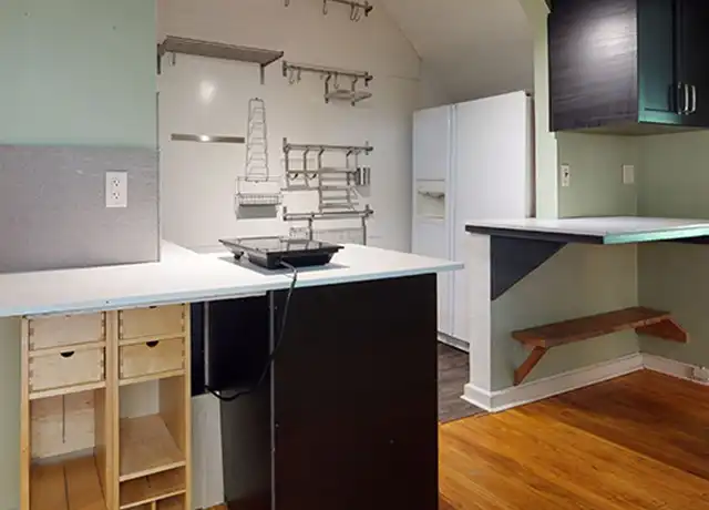 Property at 1409 5th St SE Unit 1, Minneapolis, MN, 55414, 2 beds, 1 bath, [object Object]