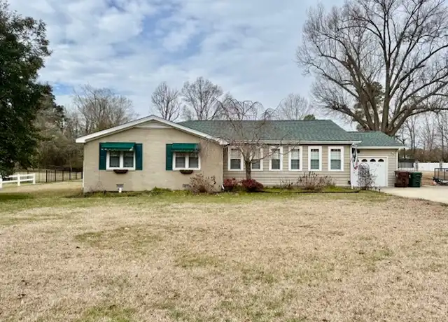 Property at 1782 Chicora Rd, Dunn, NC, 28334, 3 beds, 2 baths, [object Object]