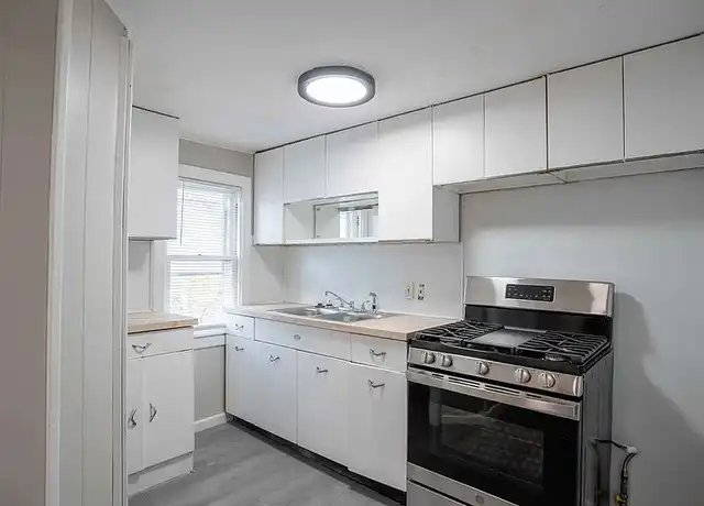 Property at 1315 S Carson Ave Unit 1315, Tulsa, OK, 74119, 1 bed, 1 bath, [object Object]