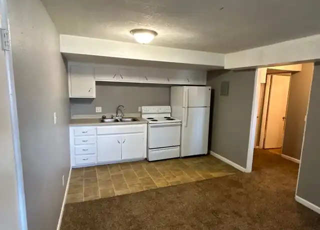 Property at 1007 Forest Ct Unit B10 1007 02, Kansas City, KS, 66103, 1 bed, 1 bath, [object Object]