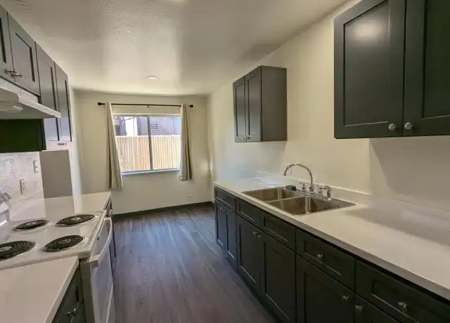 Property at 1010 Loni Dr, Fortuna, CA, 95540, 2 beds, 1 bath, [object Object]