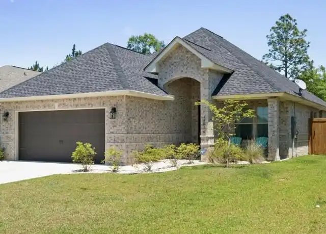 Property at 14076 Anandale Cir, Gulfport, MS, 39503, 3 beds, 2 baths, [object Object]