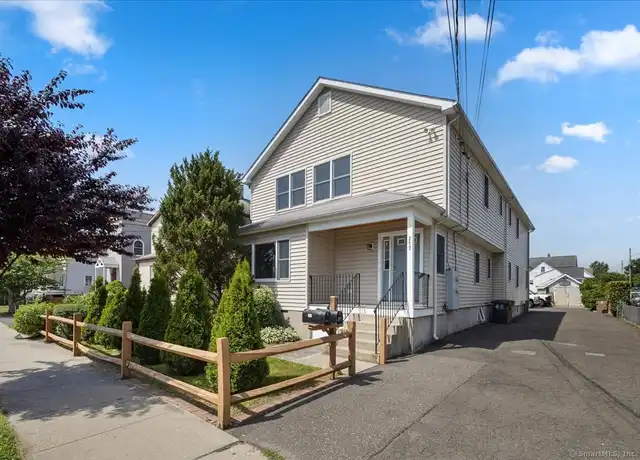 Property at 257 Seaside Ave, Stamford, CT, 06902, 3 beds, 2 baths, [object Object]
