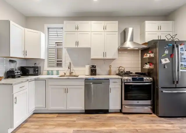 Property at 264 Maverick St Unit 3, Boston, MA, 02128, 2 beds, 1 bath, [object Object]