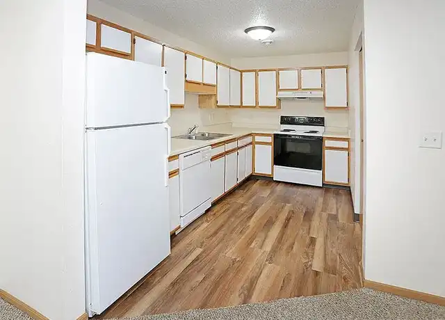 Property at Dakota at 55th - 1100 N 55th St, Grand Forks, ND, 58203, 2-3 beds, 1-2 bath, [object Object]