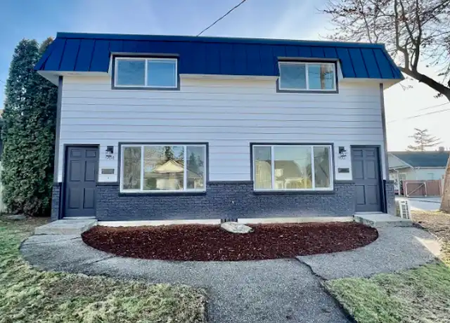 Property at 902 E Division St Unit 902, Mount Vernon, WA, 98274, 2 beds, 1.5 baths, [object Object]