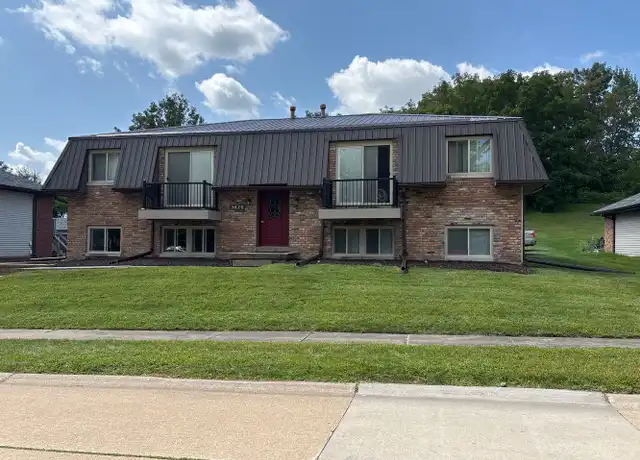 Property at 3470 N Willow Ct Unit 2, Bettendorf, IA, 52722, 1 bed, 1 bath, [object Object]