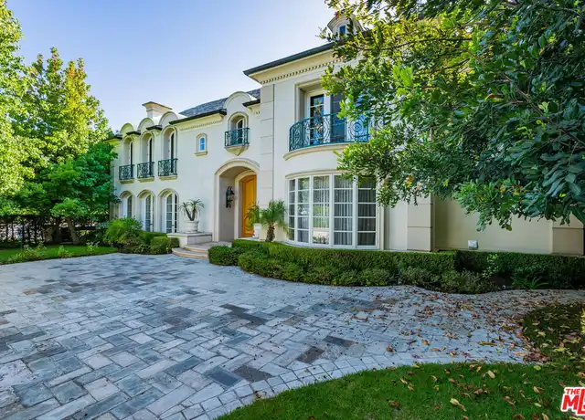 Property at 701 N Hillcrest Rd, Beverly Hills, CA, 90210, 9 beds, 11.5 baths, [object Object]