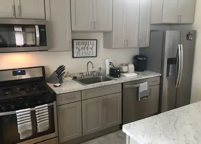 Property at 83 Dartmouth St Unit 2, Rochester, NY, 14607, 1 bed, 1 bath, [object Object]