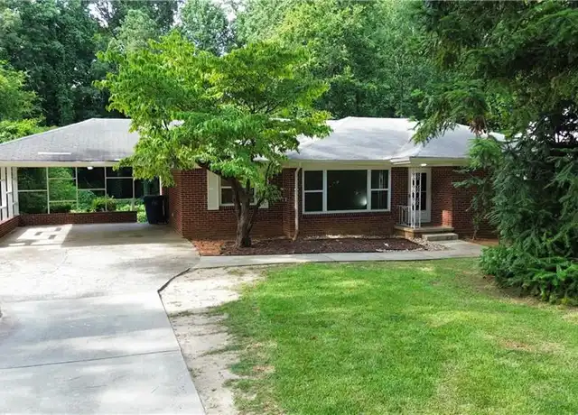 Property at 3457 Dale Ln SW, Atlanta, GA, 30331, 5 beds, 2 baths, [object Object]