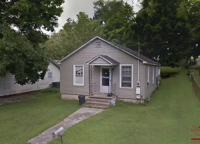 Property at 1123 Massachusetts Ave, Knoxville, TN, 37921, 2 beds, 1 bath, [object Object]