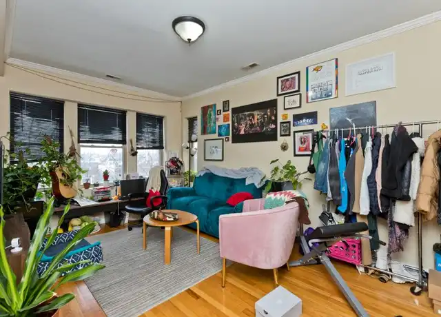 Property at 4338 N Spaulding Ave, Chicago, IL, 60618, 1 bed, 1 bath, [object Object]