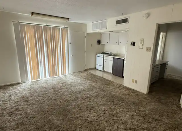 Property at 2601 N Kentucky Ave Unit 25, Roswell, NM, 88201, 1 bed, 1 bath, [object Object]