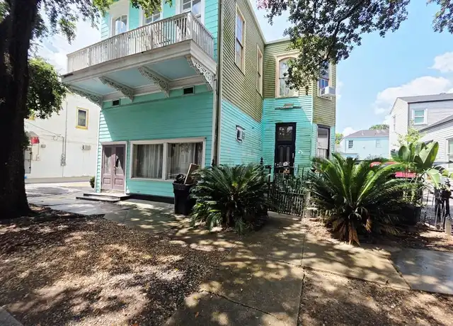 Property at 802 Washington Ave, New Orleans, LA, 70130, 2 beds, 1 bath, [object Object]