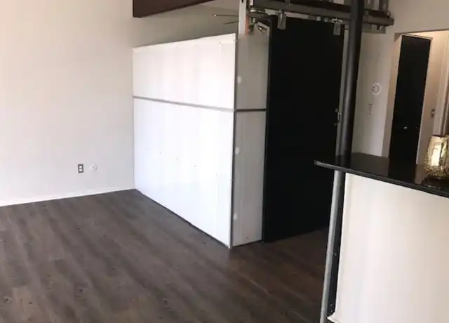 Property at 249 S Crooks Rd Unit 10, Clawson, MI, 48017, 1 bed, 1 bath, [object Object]