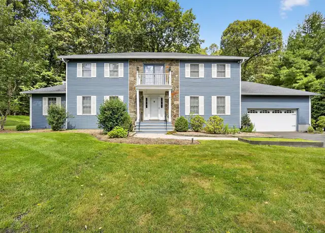 Property at 92 Brook Hollow Dr, New Windsor, NY, 12553, 4 beds, 3 baths, [object Object]