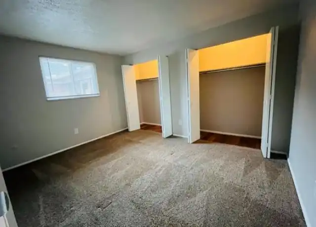 Property at 231 Glenside Ct, Dayton, OH, 45426, 1 bed, 1 bath, [object Object]