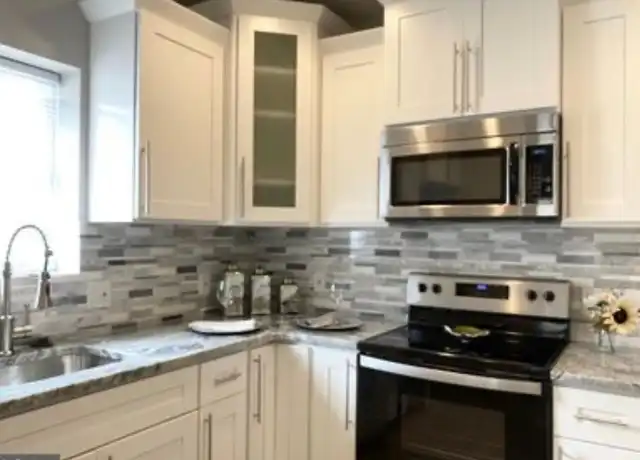 Property at 701 E Haines St, Philadelphia, PA, 19144, 1 bed, 1 bath, [object Object]