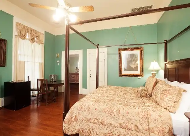 Property at 2300 Esplanade Ave Unit Mathilde, New Orleans, LA, 70119, 2 beds, 1 bath, [object Object]