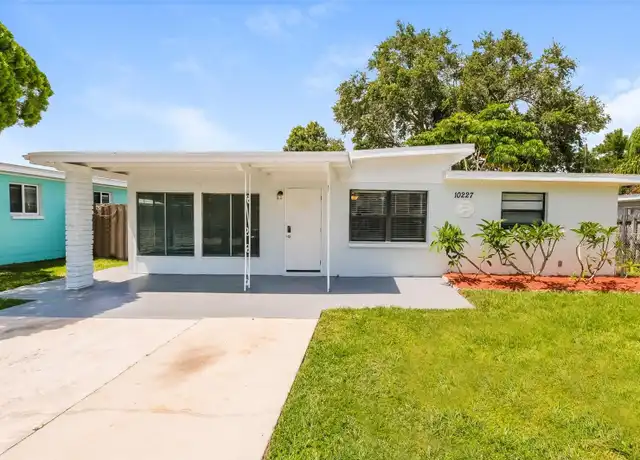 Property at 10227 117th Ter, Largo, FL, 33773, 3 beds, 2 baths, [object Object]