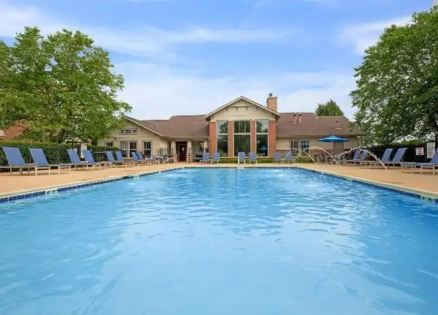 Property at 25 N Buesching Rd, Lake Zurich, IL, 60047, 1 bed, 1 bath, [object Object]