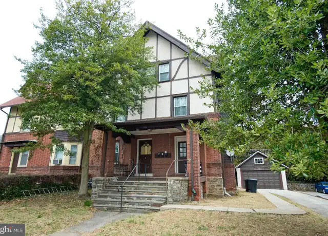 Property at 9 Montgomery Ave, Bala Cynwyd, PA, 19004, 2 beds, 2 baths, [object Object]