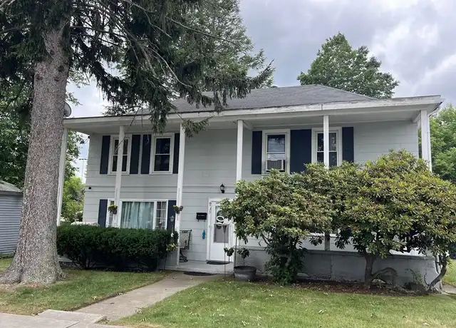 Property at 37-39 Spruce St Unit 37, Winchester, MA, 01890, 2 beds, 1 bath, [object Object]