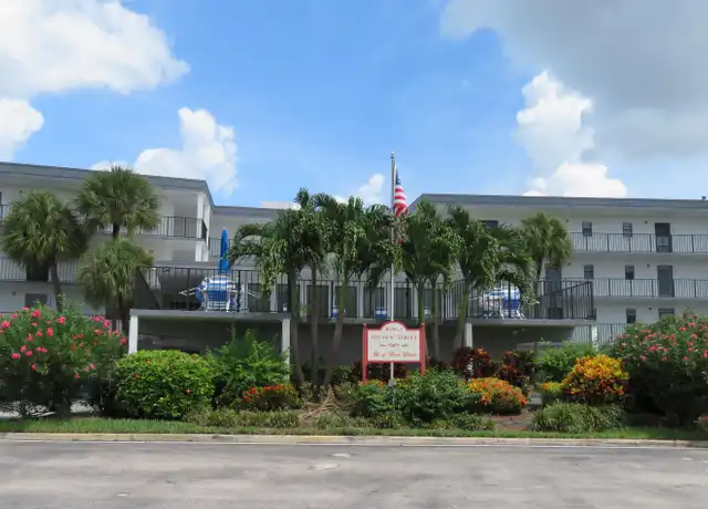 Property at 9233 SW 8th St #122, Boca Raton, FL, 33428, 2 beds, 2 baths, [object Object]